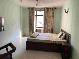 Bedroom in 2.5 BHK Apartment at Kohli One Malibu Town Plot, Sector 47 – for Sale