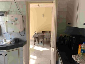 Room in 2.5 BHK Apartment at Kohli One Malibu Town Plot, Sector 47 – for Sale