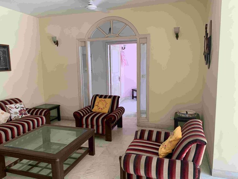 Living Room, kohli-one-malibu-town-plot 2.5 Bedroom 1950 Sq.Ft. Apartment In Sector 47 Gurgaon 10776066