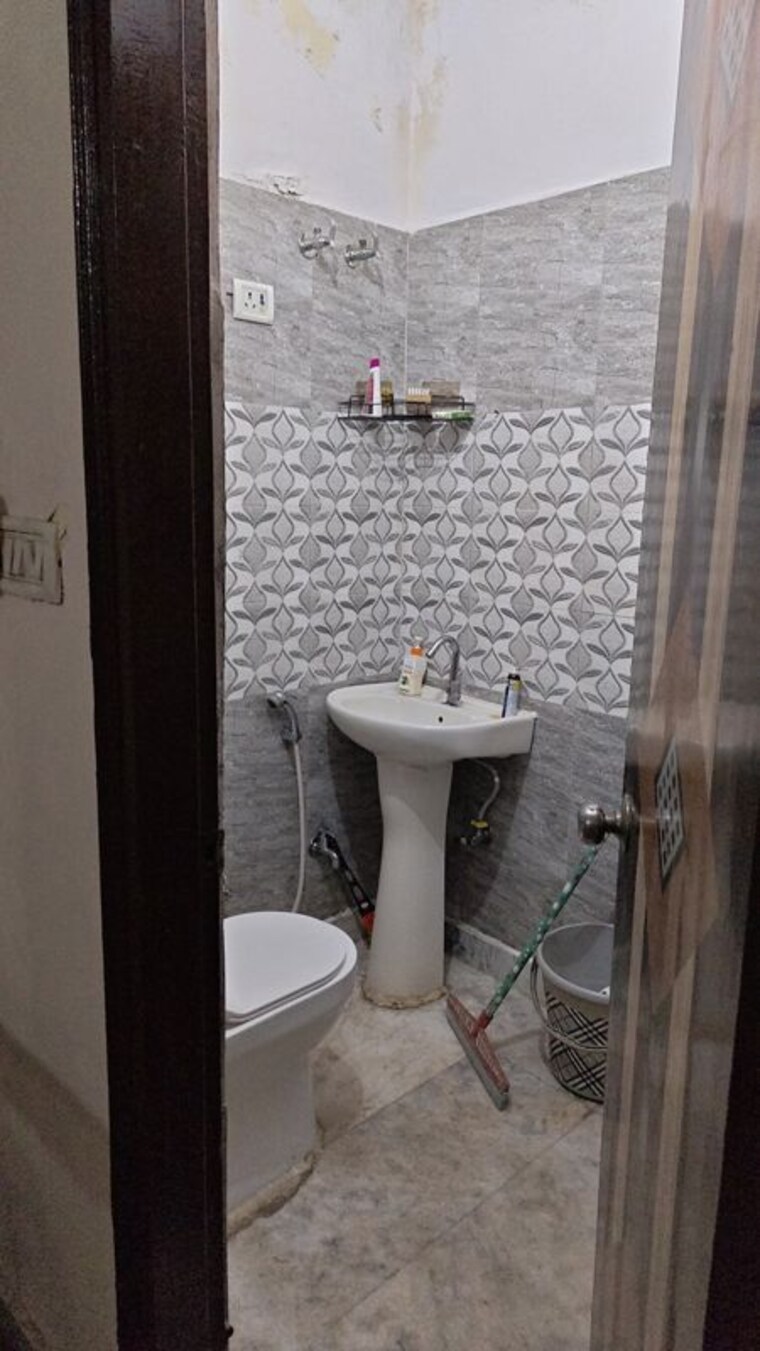 Kitchen, new panchvati colony 2 Bedroom 75 Sq.Yd. Builder Floor In New Panchvati Colony Ghaziabad 10778580