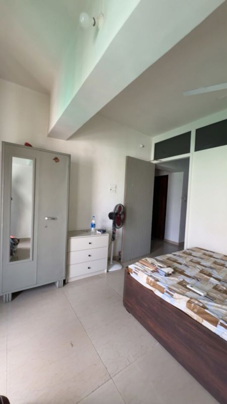 Bedroom, kheni-tower 3 Bedroom 1000 Sq.Ft. Apartment In Santacruz East Mumbai 10778611