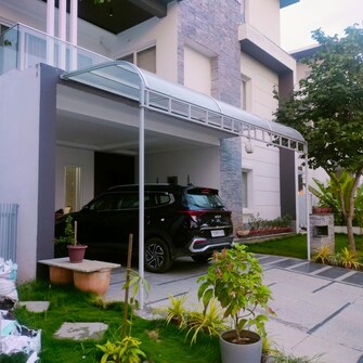 5 BHK +Villa For Sale in Keerthi Westwinds in Narsingi, Hyderabad