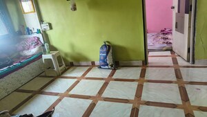 Furnished Amenities in 1 BHK Apartment at Yashada CHS, Santacruz East – for Rent
