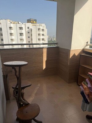 Team Area in 4 BHK Apartment at Parx Laureate, Sector 108 – for Sale