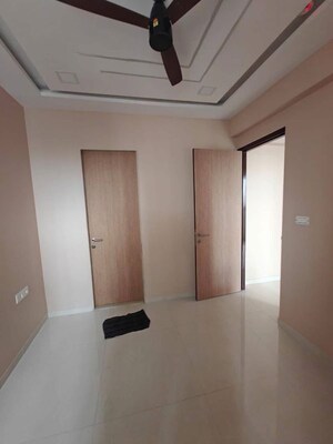 2 BHK Apartment For Sale in Jasmine Tower, Vasant Vihar