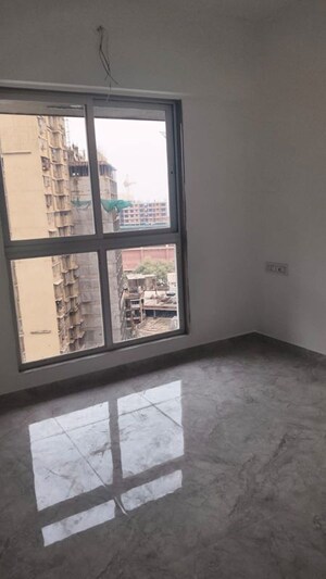 Room in 1 BHK Apartment at Shraddha Vardaan, Bhandup West – for Rent