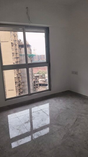 Room in 1 BHK Apartment at Shraddha Vardaan, Bhandup West – for Rent