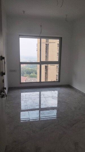 Room in 1 BHK Apartment at Shraddha Vardaan, Bhandup West – for Rent
