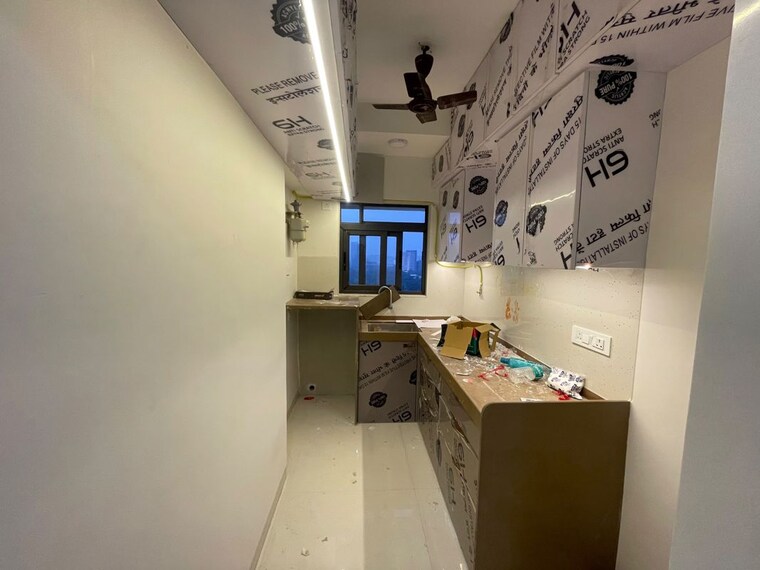 Kitchen, leo-eminence 1 Bedroom 422 Sq.Ft. Apartment In Bandra East Mumbai 10778691