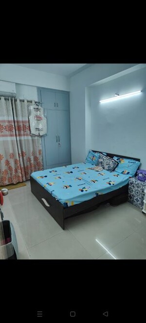 Bedroom in 2.5 BHK Apartment at Mahagun Moderne, Sector 78 – for Rent