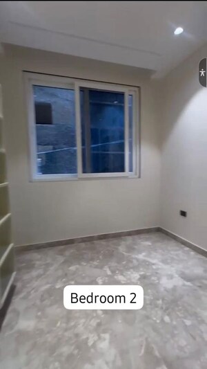 3 BHK Builder Floor For Rent in Pitampura