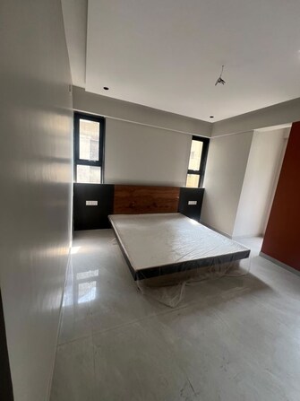 4 BHK +Apartment For Sale in LK Umang Heights in Andheri West, Mumbai