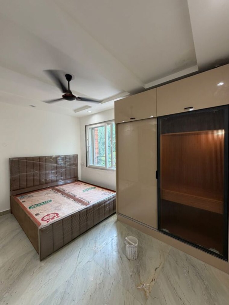 Bedroom, pitampura 3 Bedroom 100 Sq.Yd. Builder Floor In Pitampura Delhi 10778880