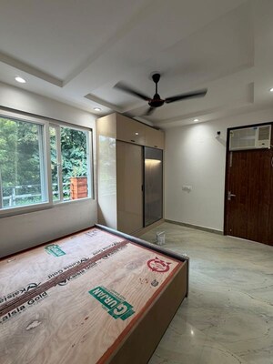3 BHK Builder Floor For Sale in Pitampura