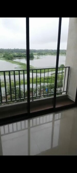 1 BHK Apartment For Sale in Shapoorji Pallonji Joyville, Virar West