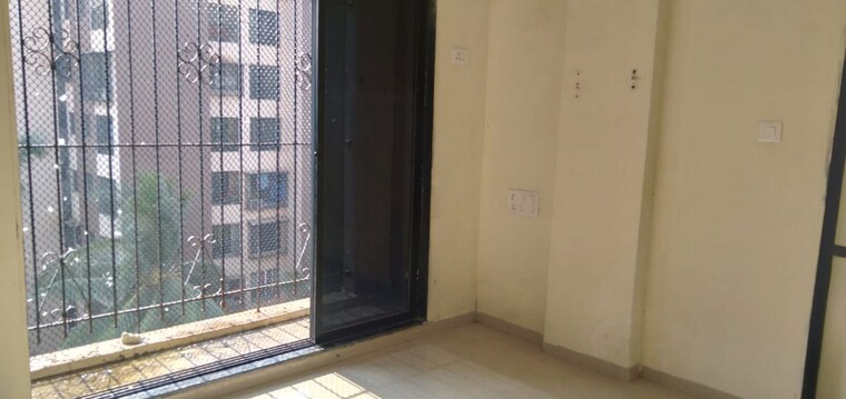 Room, tilak-indrayani 1.5 Bedroom 480 Sq.Ft. Apartment In Tilak Nagar Mumbai 10778917