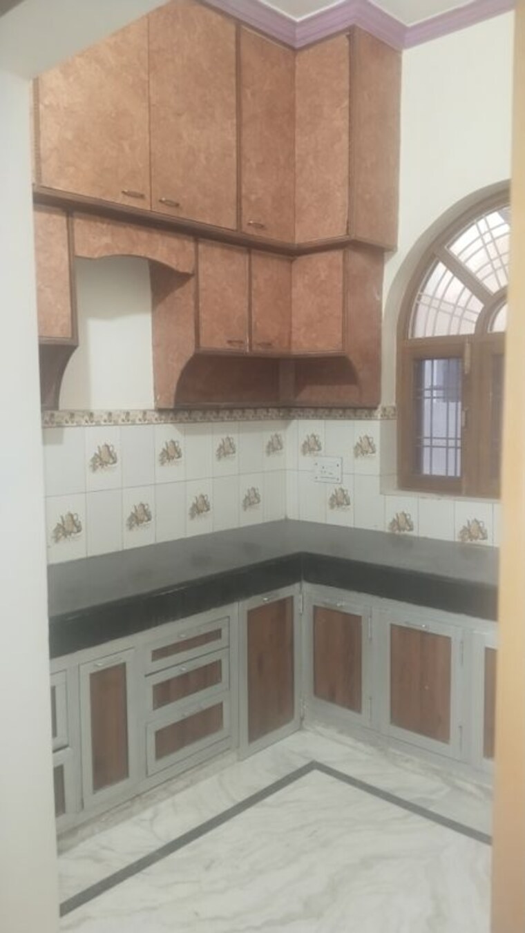 Kitchen, gomti nagar 3 Bedroom 2100 Sq.Ft. Villa In Gomti Nagar Lucknow 10779111