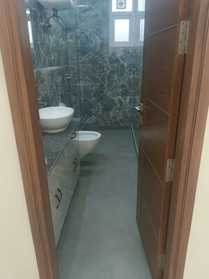 Balcony in 1.5 BHK Builder Floor at Chittaranjan Park – for Rent