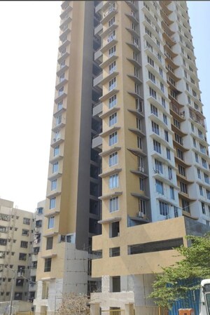 2 BHK Apartment For Rent in Karmvir Avant Sky Villa, Goregaon East