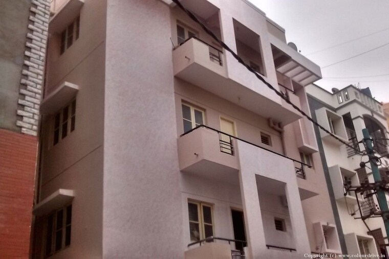 undefined, sector 63a 6+ Bedroom 450 Sq.Mt. Independent House In Sector 63a Noida 10779163
