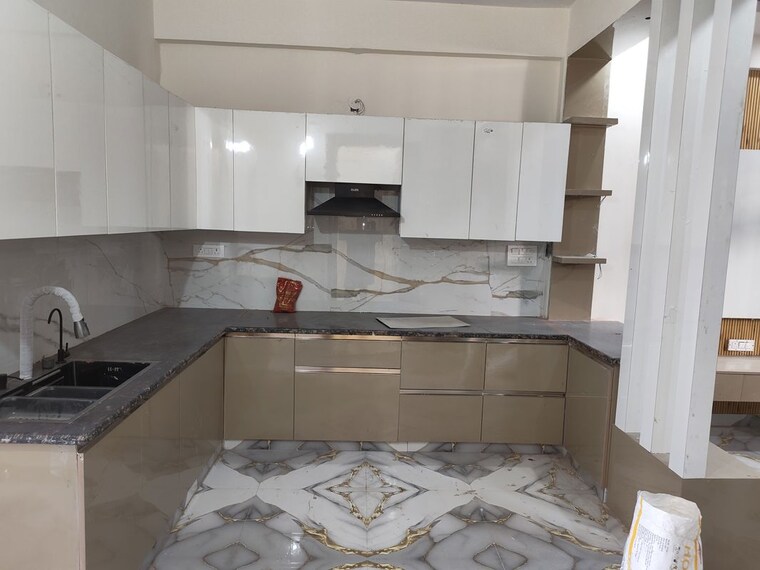 Kitchen, sector 10 greater noida 3 Bedroom 1550 Sq.Ft. Builder Floor In Sector 10 Greater Noida Greater Noida 10779214