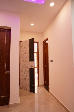 Room in 3 BHK Villa at Neelendras Amity Greens, Gomti Nagar – for Sale