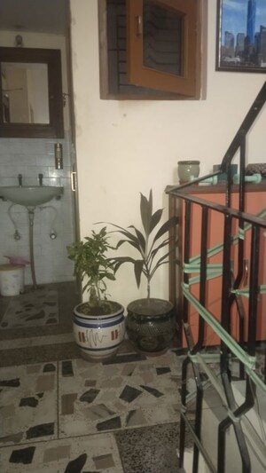 Gym in 1 BHK Builder Floor at Gomti Nagar – for Rent