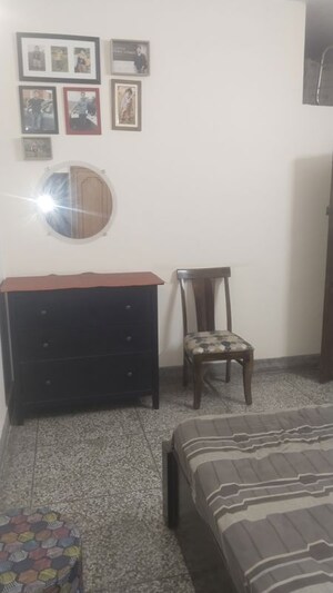 Living Room in 1 BHK Builder Floor at Gomti Nagar – for Rent