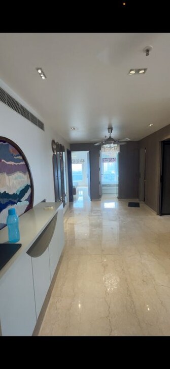 3.5 BHK Apartment For Rent in Kanakia Paris in Bandra East, Mumbai