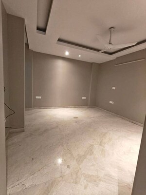 Bedroom in 3 BHK Builder Floor at Shivalik Colony – for Rent