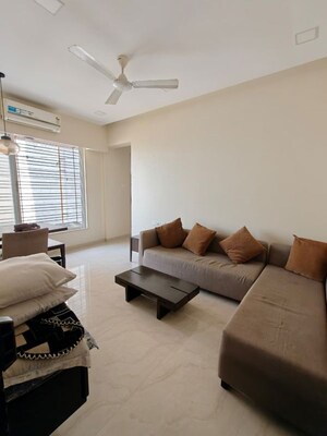 2 BHK Apartment For Rent in JP Unity Tower, Lower Parel