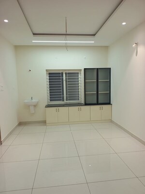 Room in 3 BHK Apartment at Moghalrajpuram – for Sale