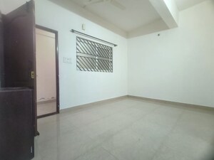 Room in 1 BHK Apartment at Indiranagar – for Rent