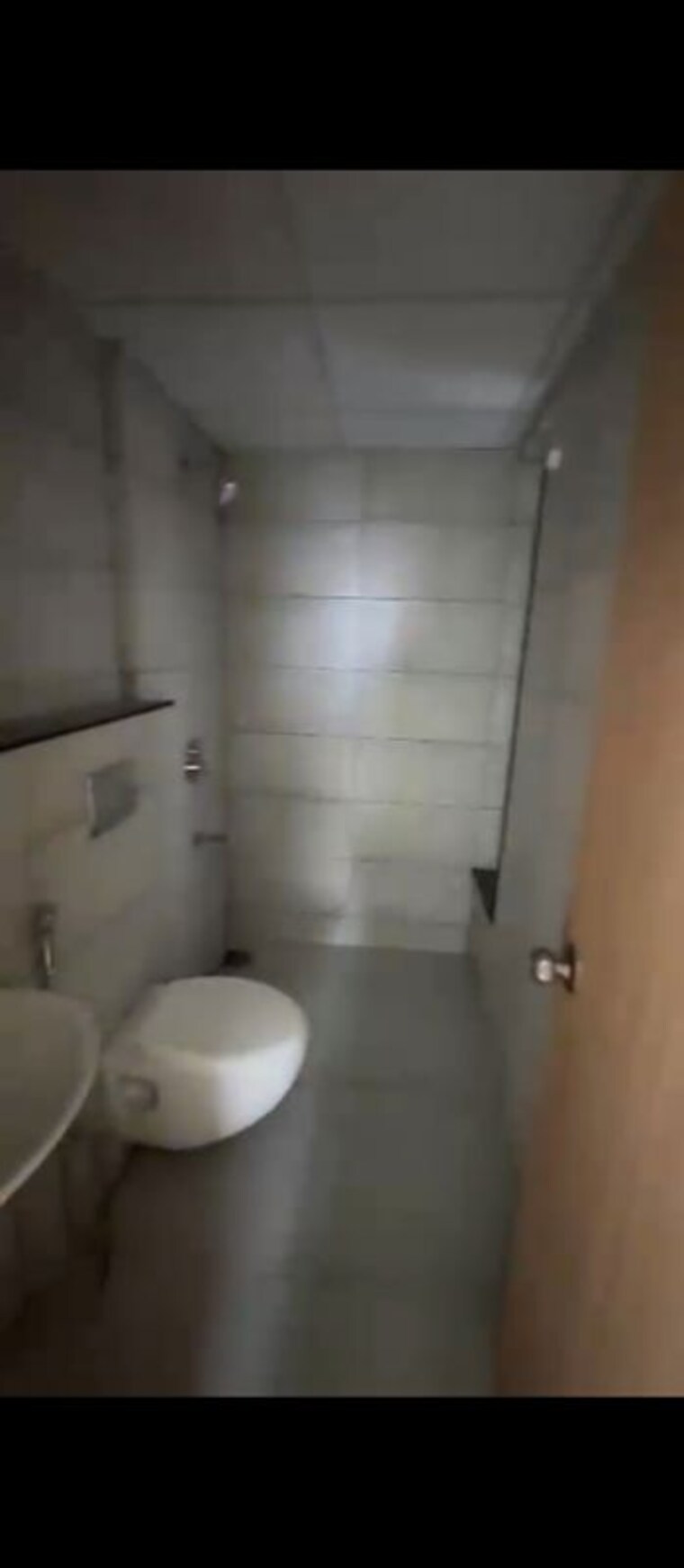 Bathroom, mahindra-nestalgia 2 Bedroom 731 Sq.Ft. Apartment In Pimpri Pune 10779431