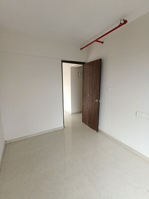 Room in 1 BHK Apartment at New Ocean View, Andheri West – for Sale