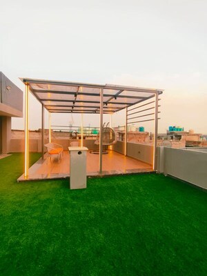 Terrace in 3 BHK Builder Floor at Sewak Park – for Rent