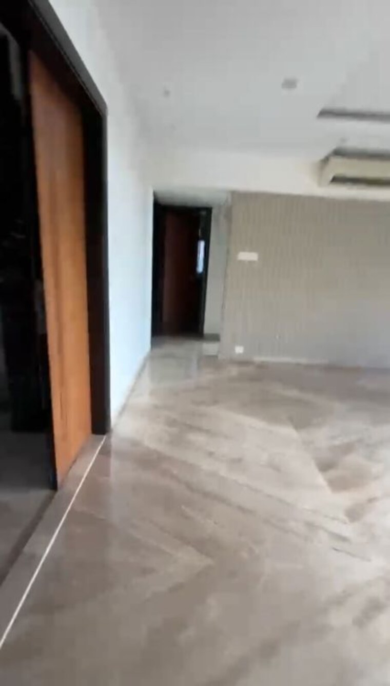 Room, pali hill 3 Bedroom 1400 Sq.Ft. Apartment In Pali Hill Mumbai 10779465