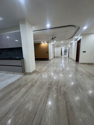 4 BHK Builder Floor For Rent in Shanti Kunj