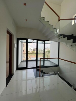  3 BHK Villa at Saravanampatti – for Sale