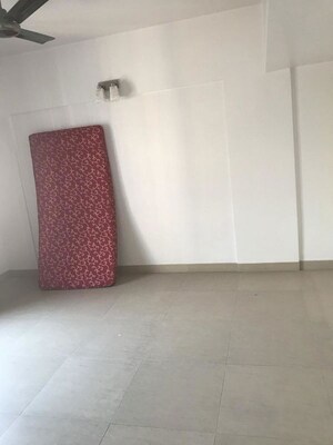 Room in 2 BHK Apartment at Paranjape Crystal Garden, Baner – for Rent
