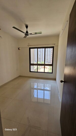 Room in 2 BHK Apartment at Runwal My City Phase II Cluster 05, Dombivli East – for Rent