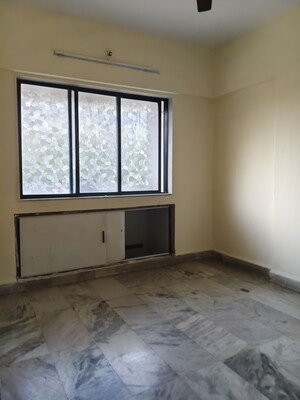 Room in 1 BHK Apartment at Nutan Paradise, Goregaon West – for Sale