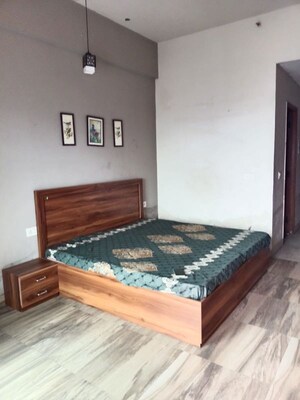 Bedroom in Studio Apartment at Paramount Golfforeste, Zeta I Greater Noida – for Rent