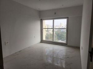 Room in 3 BHK Apartment at Asshna Seabliss, Versova – for Rent