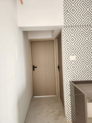 Room in 3 BHK Apartment at Asshna Seabliss, Versova – for Rent