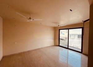 Room in 3 BHK Apartment at Shri Ram Apartments Butler Colony, Butler Colony – for Rent