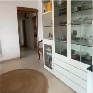 Living Room in 3 BHK Apartment at Everest Apartment Andheri, Andheri West – for Rent