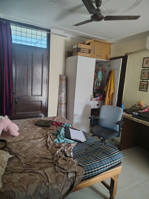 Living Room in 1 BHK Builder Floor at Sector 22 – for Rent