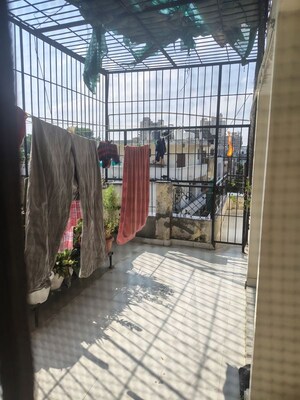 Parking in 1 BHK Builder Floor at Sector 22 – for Rent