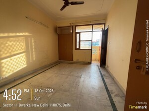 Room in 3 BHK Apartment at Sector 11 Dwarka – for Sale